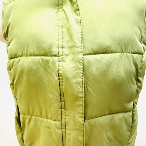MERONA Women Lightweight Collared Zip & Button Closure Green Puff Vest Sz Small - Picture 3 of 15